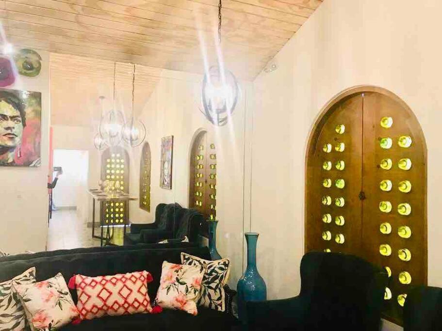 فيلا Casa Capilla @ Casa Frida Valle De Gpe San Marcos  المظهر الخارجي الصورة